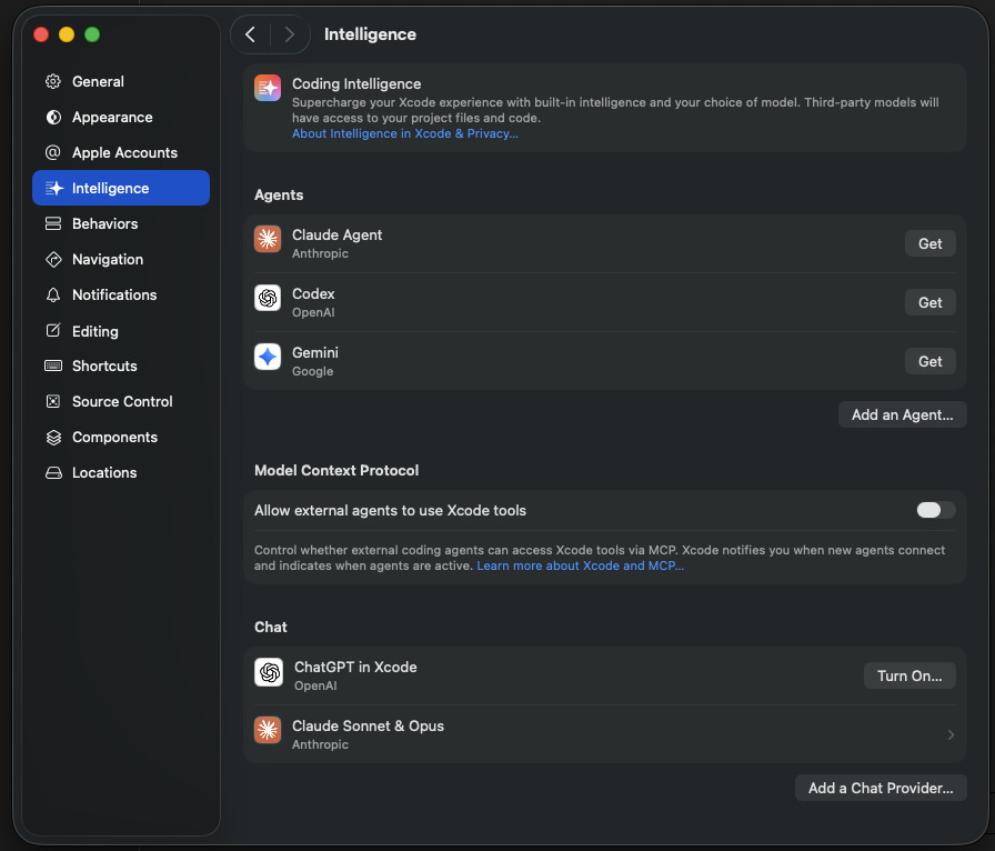 Intelligence settings in the Xcode 27 beta: Claude Agent (Anthropic), Codex (OpenAI) and Gemini (Google) coding agents, the Model Context Protocol switch and the chat providers.